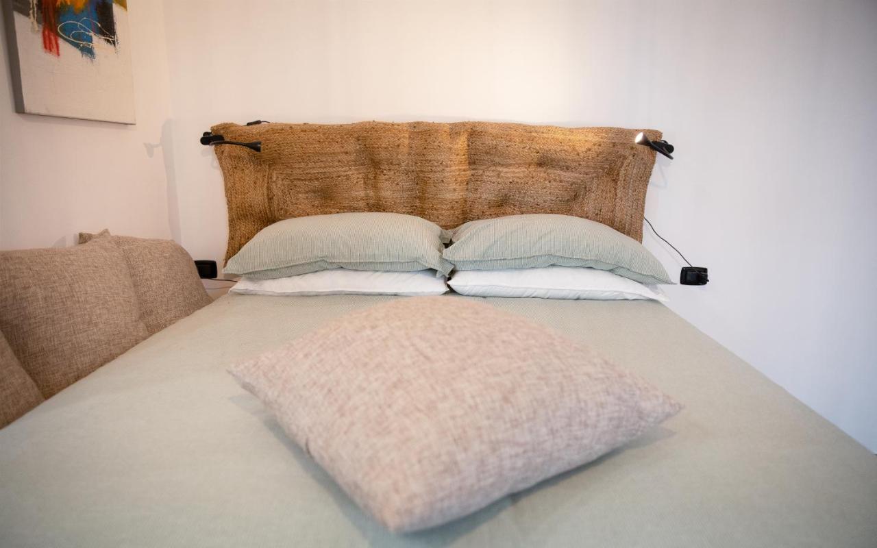 Calefati Up Apartment Бари Екстериор снимка