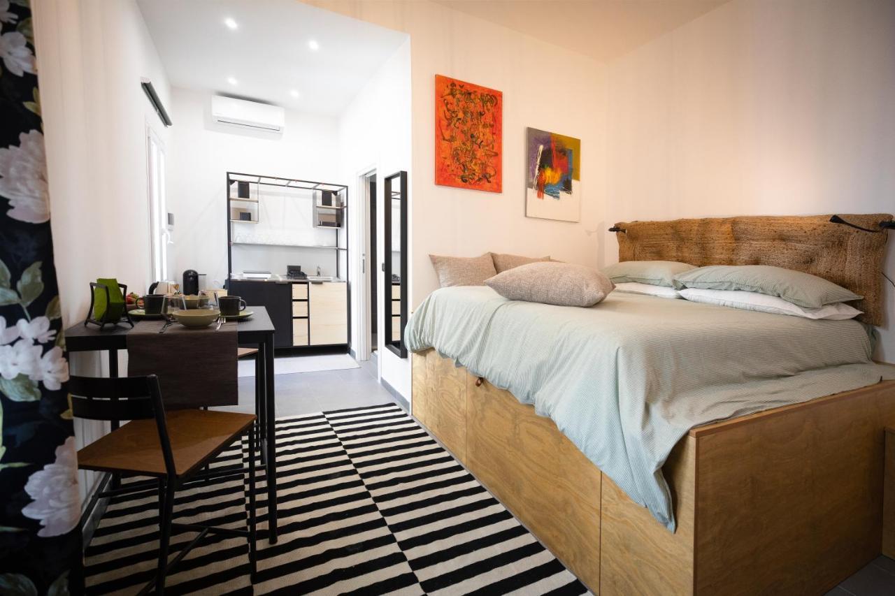 Calefati Up Apartment Бари Екстериор снимка